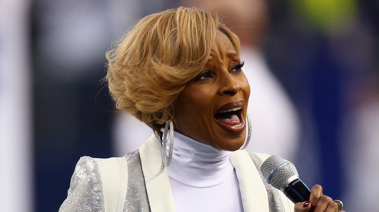 Mary J. Blige at a performance