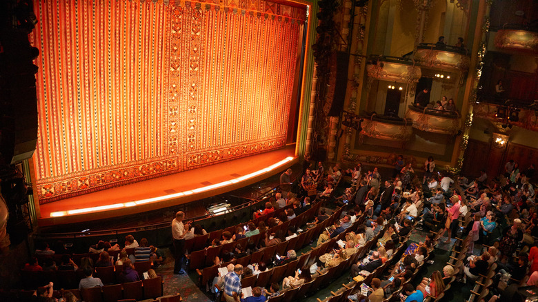 New Amsterdam theatre