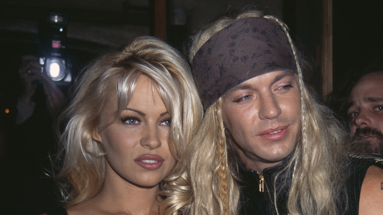 Discovernet Tragic Details About Pamela Anderson