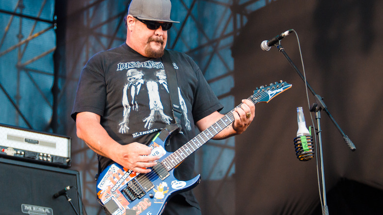 Fletcher Dragge performing on stage with Pennywise