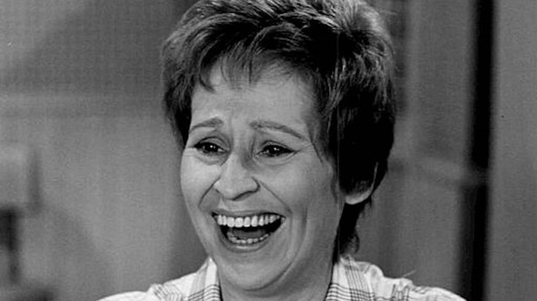 Alice Ghostley smiling as alice