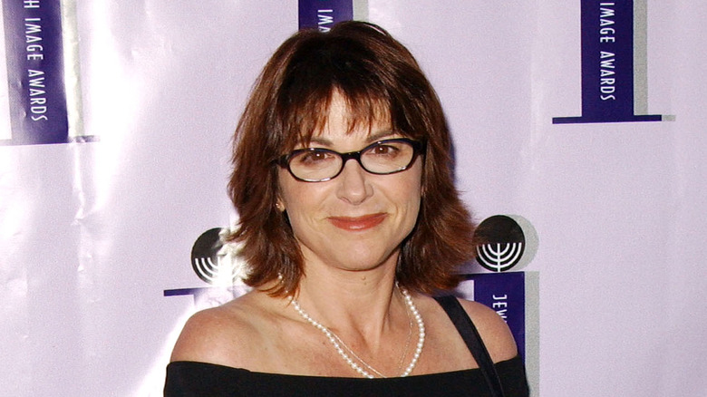 Dinah Manoff glasses Jewish Image Awards