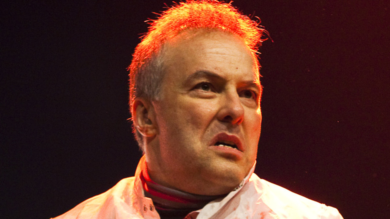 Jello Biafra onstage angry 2010