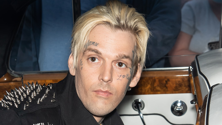 Aaron Carter looking to side