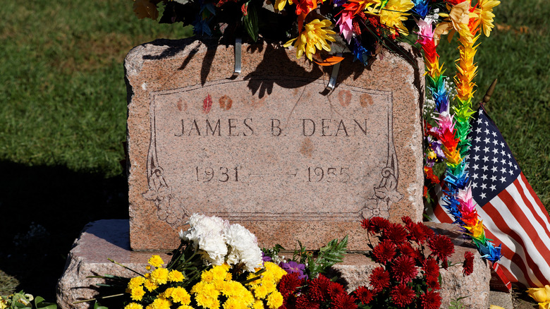 James Dean gravestone