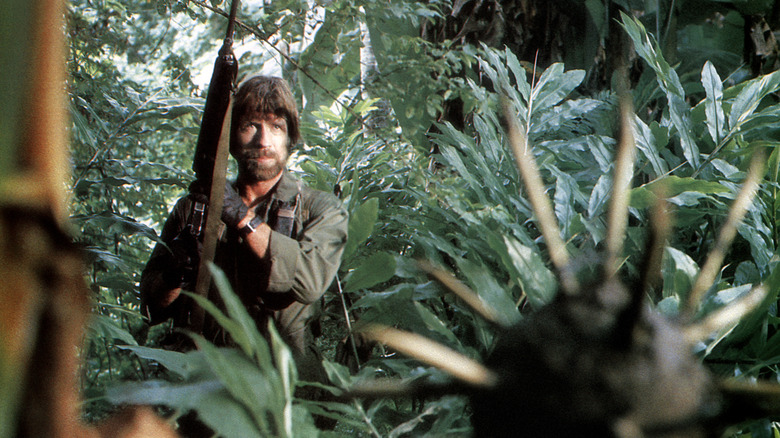 Chuck Norris rifle jungle in Missing in Action