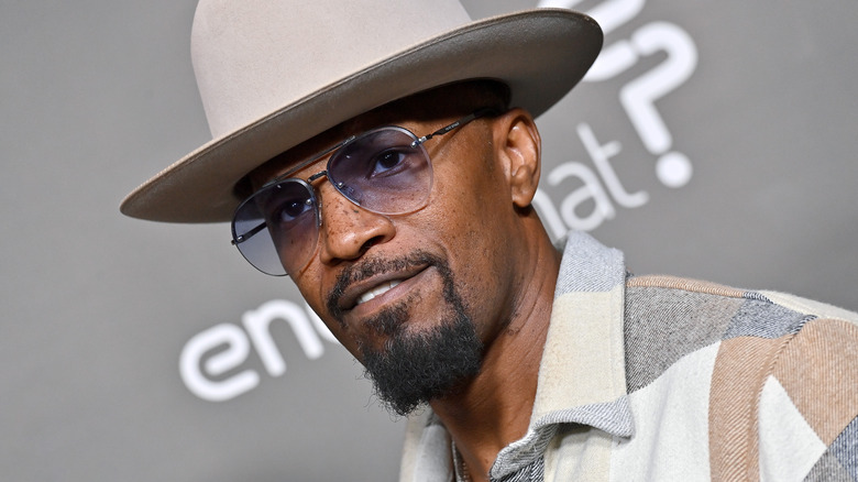 Jamie Foxx wearing a cowboy hat