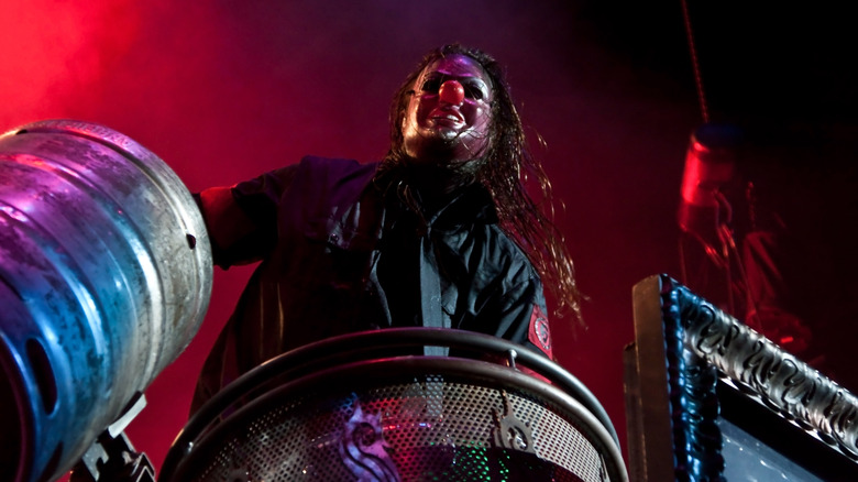 Slipknot clown performing