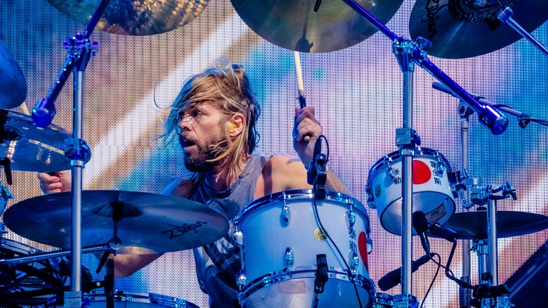 Taylor Hawkins playing the drums