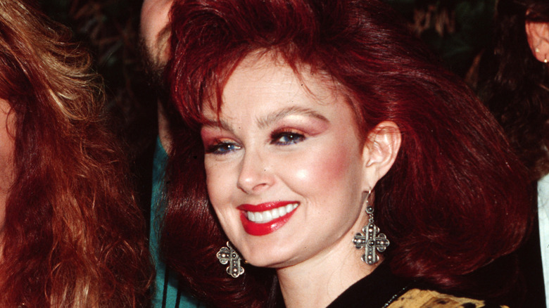 naomi judd smiling in early 90s