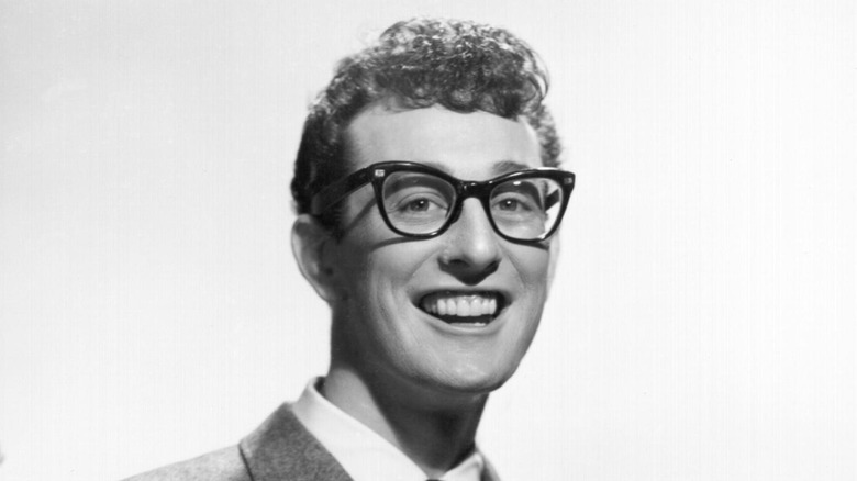 buddy holly smiling in 1950s publicity photo