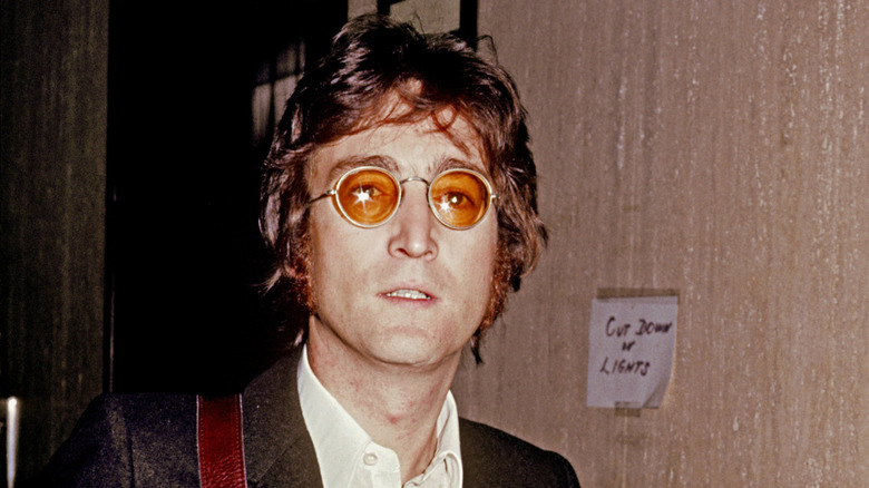 john lennon clenched teeth starting ahead in early 1970s