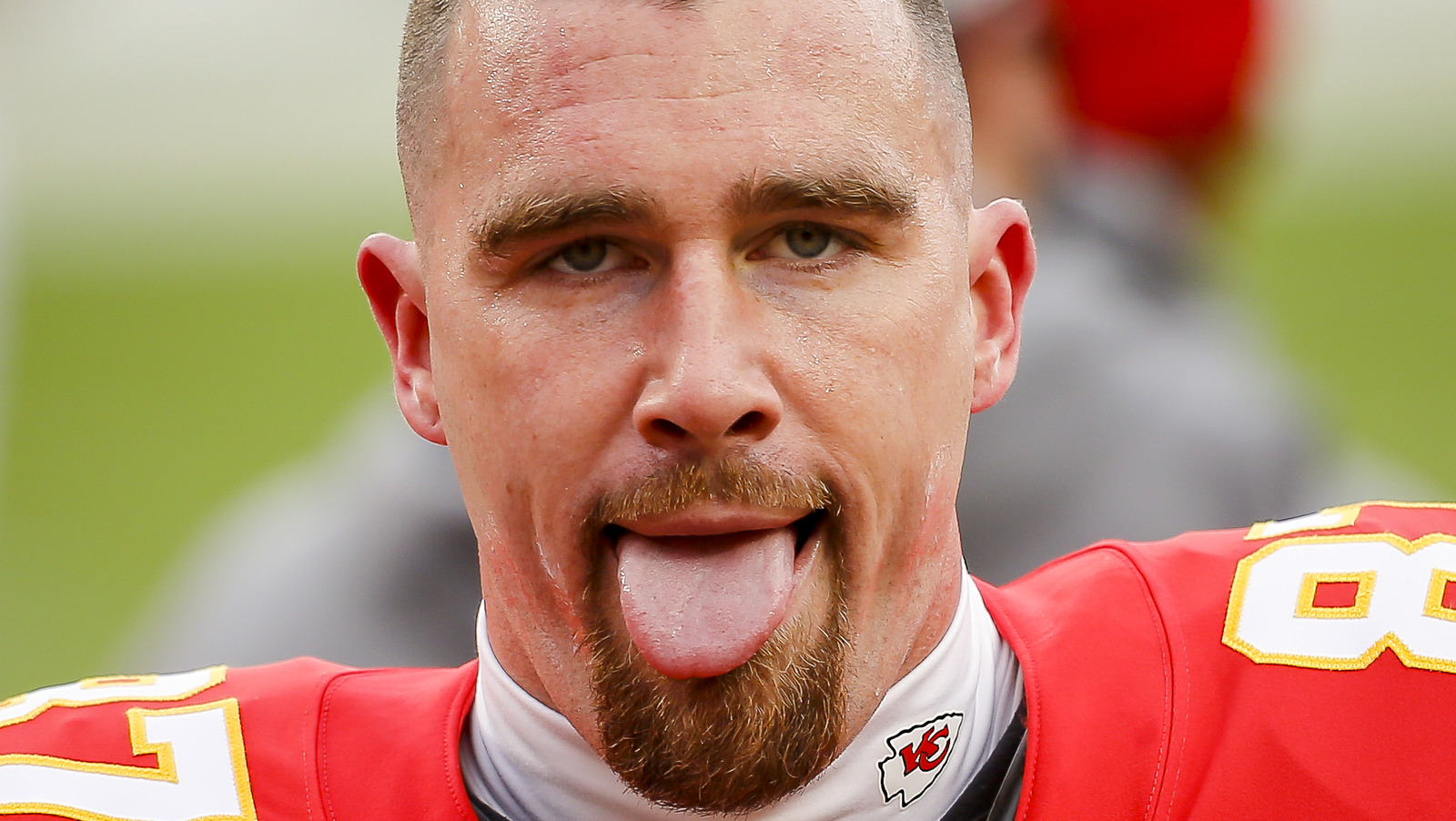 How Much Money Does Travis Kelce Make