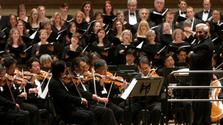 Vladimir Ashkenazy conducting NHK Symphony Orchestra, from Japan, and the Dessoff Symphonic Choir in Ravel's "Daphnis et Chloe" at Carnegie Hall on Monday night, October 23, 2006