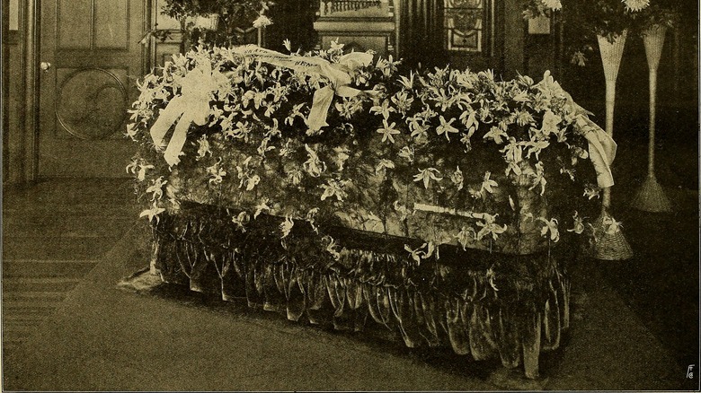 Virginia Rappe casket