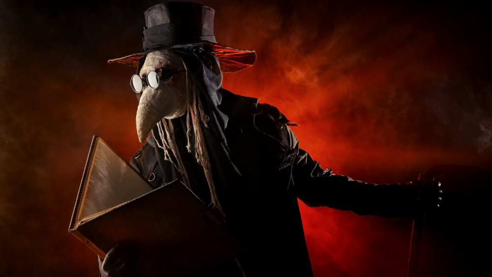 Plague doctor