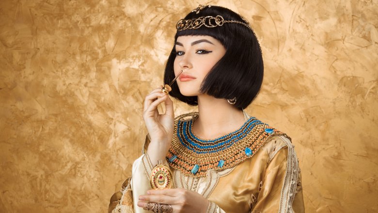 Cleopatra perfume