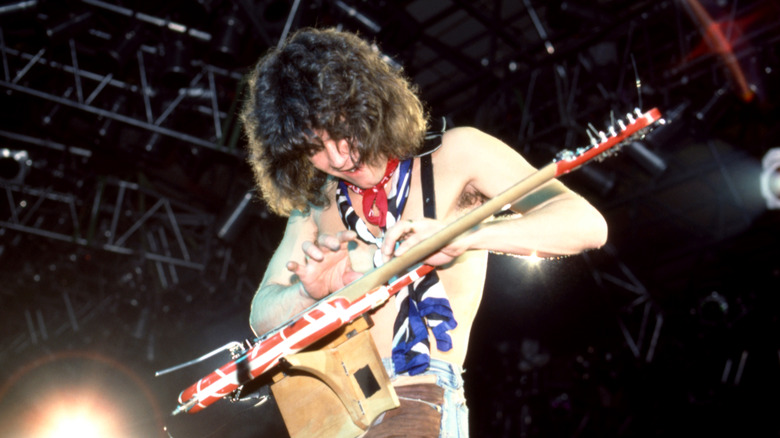 Eddie Van Halen guitar tapping onstage