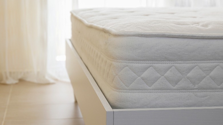 topside mattress 