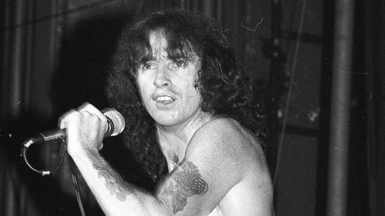 Bon Scott in 1977