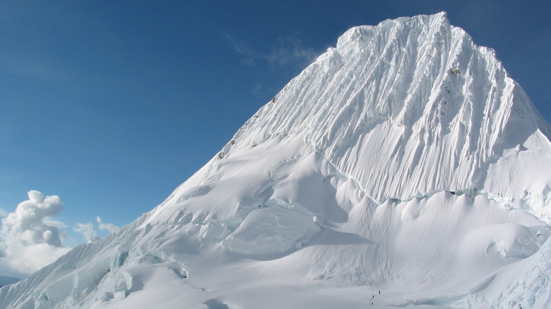 Climbers on Alpamayo mountain (southwest face) in Peru, 2003