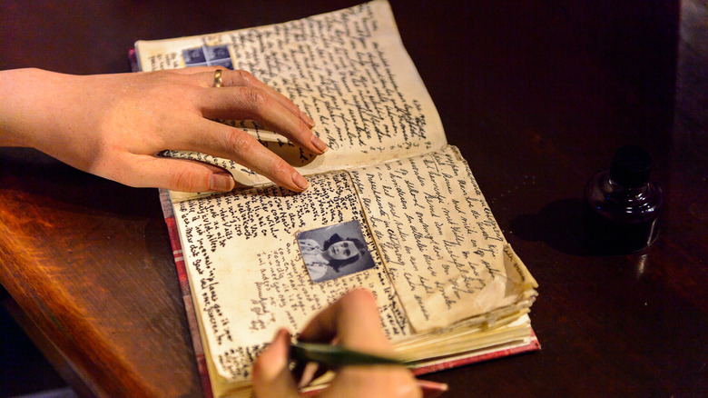 Anne frank diary