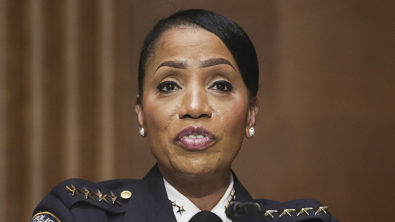 Cerelyn Davis testifies in uniform in 2020