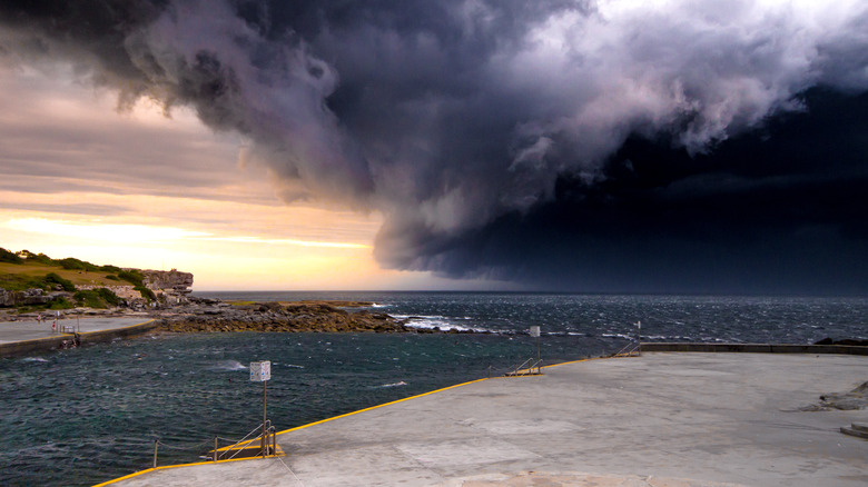 Storm approaching beach