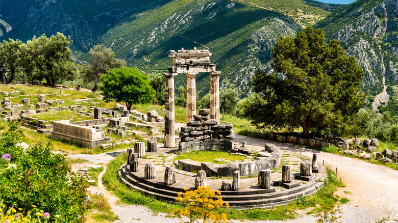 ancient greek temple