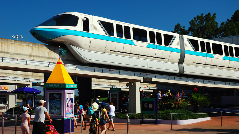 Disney monorail