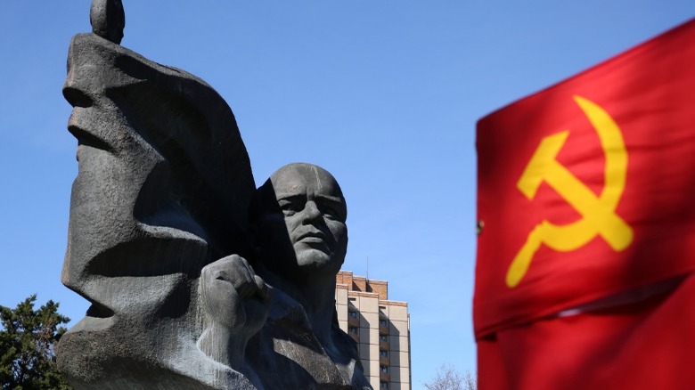 Berlin monument to German communist Thalmann