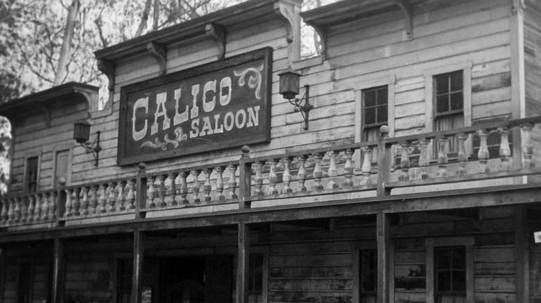 photo of a saloon