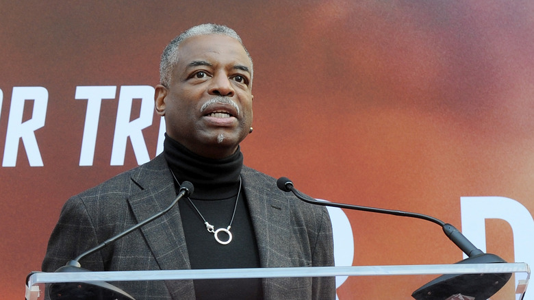 LeVar Burton at microphone