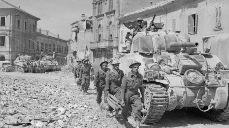 British Entering Italy End WWII