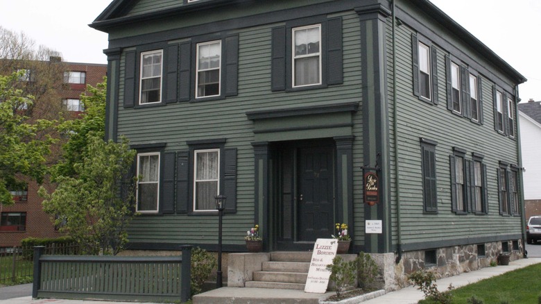 Sign advertises Lizzie Borden house