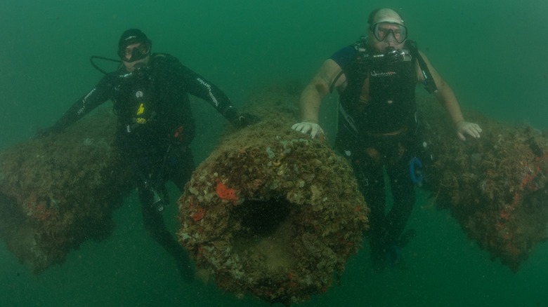 Scuba Divers USS Arizona Pearl Harbor