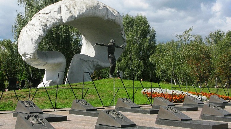 Mitinskoye Cemetery Chernobyl victims area