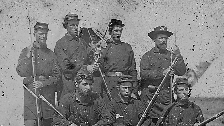 Group of Union infantry soldiers