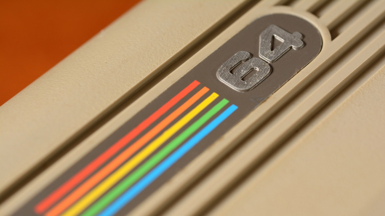 close up c64 logo