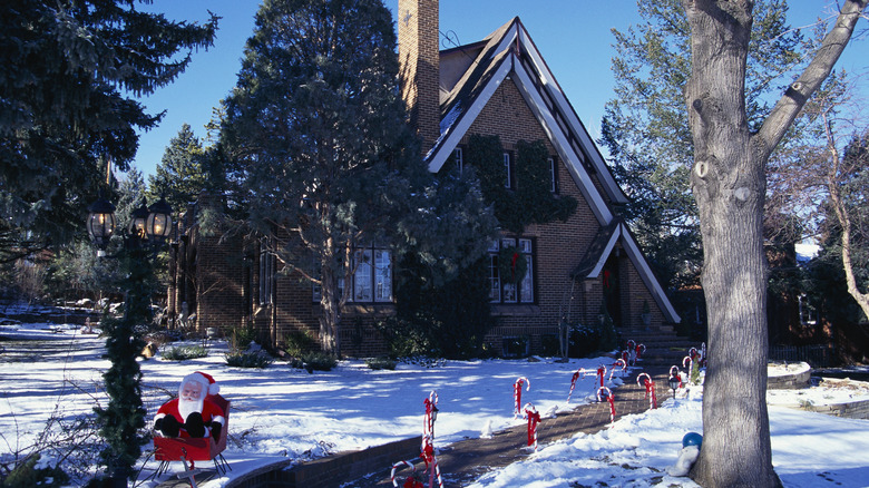 Ramsey home at Christmas