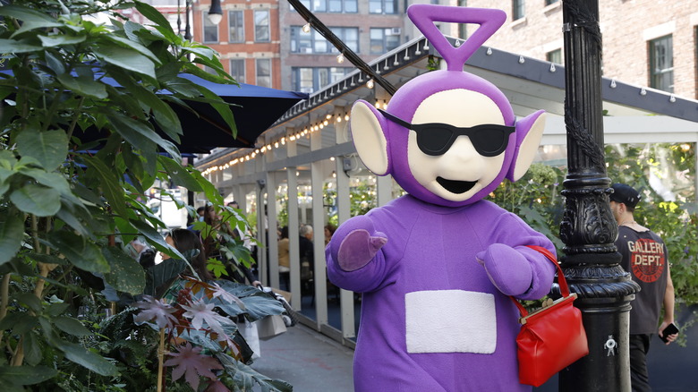 Purple Teletubby Tinky Winky