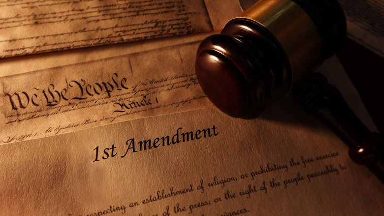 First Amendment and gavel