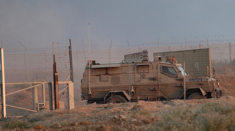 Israeli Jeep at Gaza border