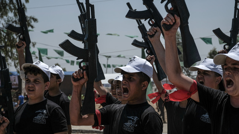 Hamas youth camp training