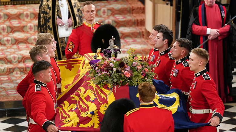 Grenadier Guards at Queen Elzabeth's burial