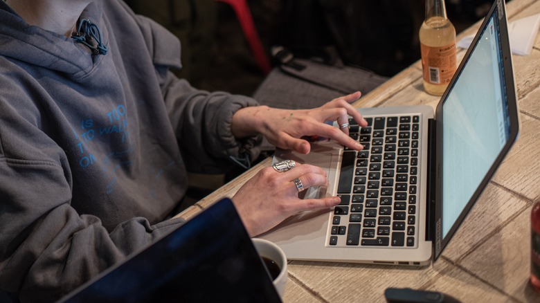 teen at laptop