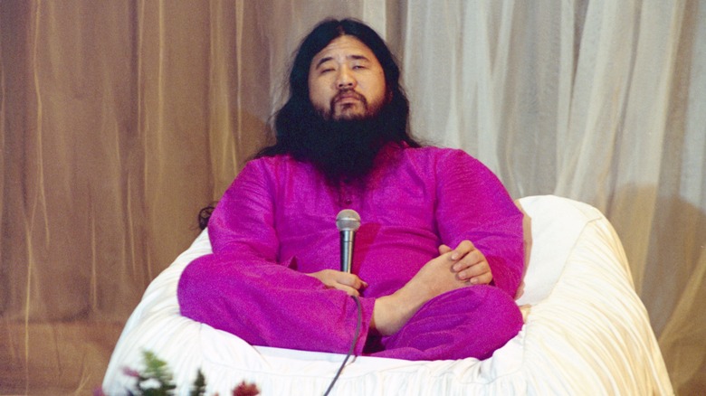 leader of aum shinrikyo