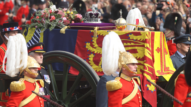 Queen's coffin funeral procession