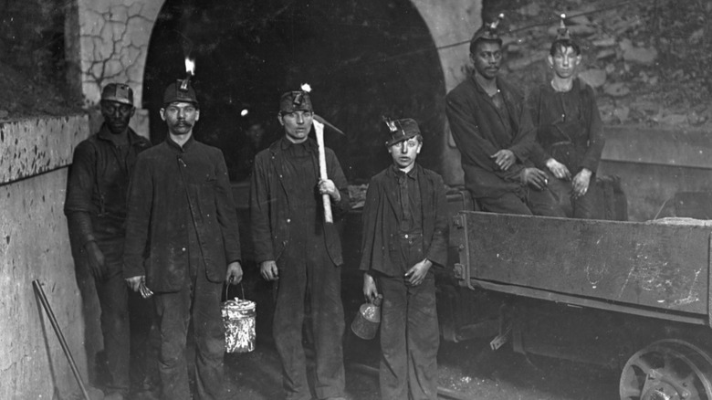 coal miner group portrait