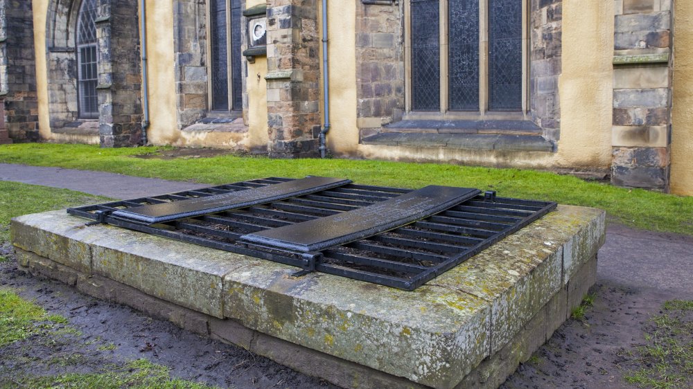 vintage mortsafe in Scotland